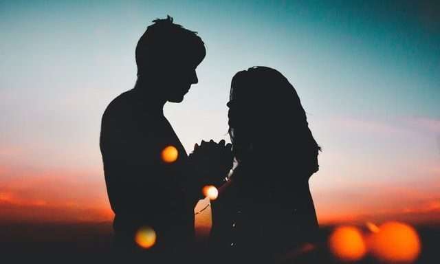 - difference between love and attraction. Love vs Attraction